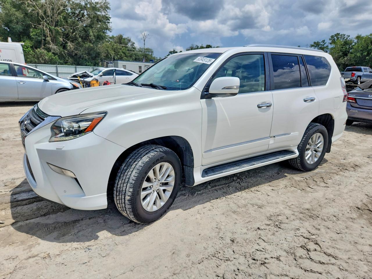 2016 Lexus GX 460, VIN JTJBM7FX1G5124461 — Мелкие вмятины и царапины