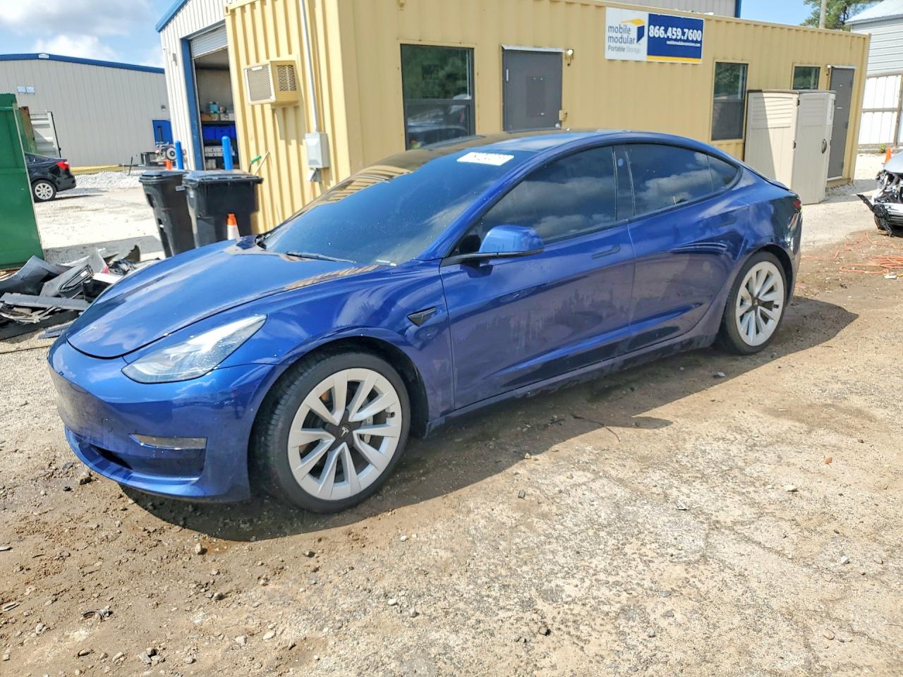 2022 Tesla Model 3, VIN 5YJ3E1EA8NF369879 — Rear end