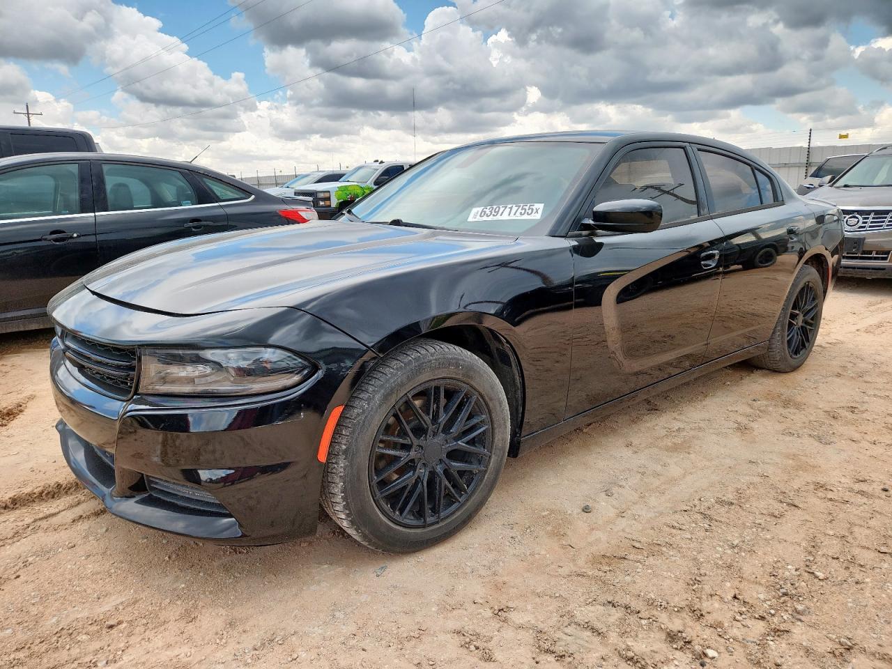 2015 Dodge Charger SE, VIN 2C3CDXBG4FH903054 — Normal wear