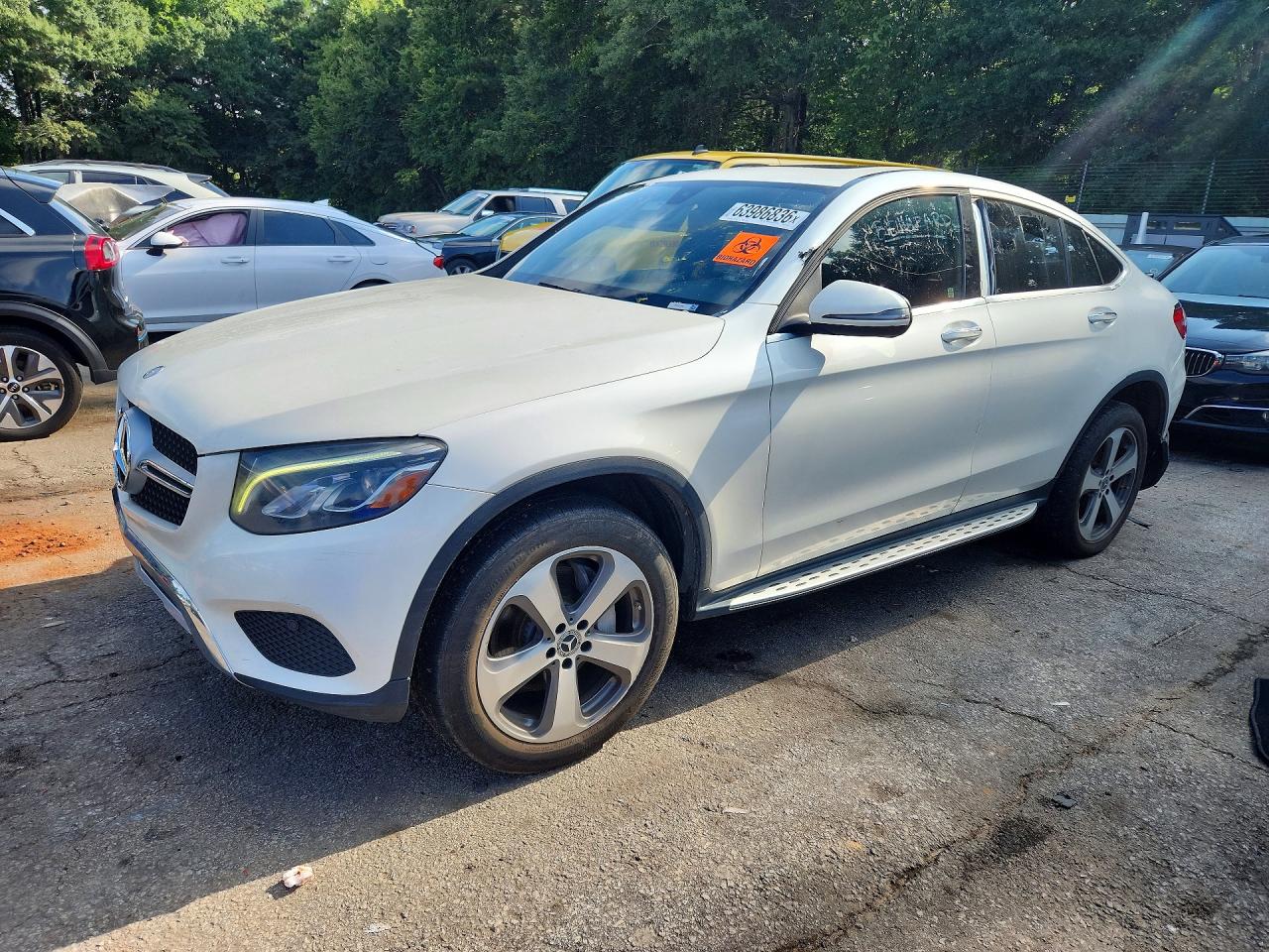 2017 Mercedes-Benz GLC 300, VIN WDC0J4KB4HF212728 — Крыша