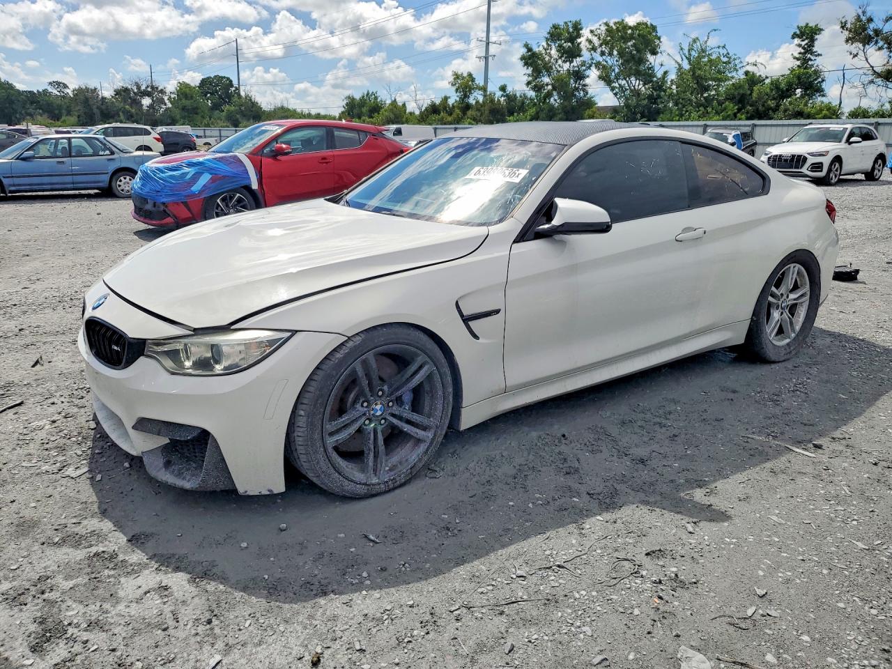 2015 BMW M4, VIN WBS3R9C59FK333107 — Minor dents and scratches