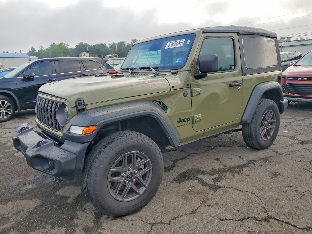 2025 Jeep Wrangler Willys, VIN 1C4PJXAN1SW627241 — Перед