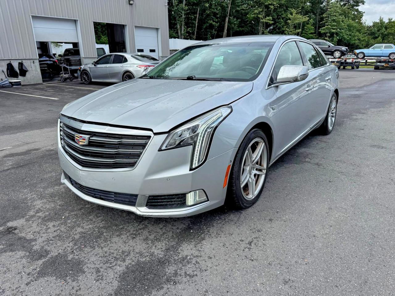 2019 Cadillac XTS Luxury, VIN 2G61M5S36K9123178 — Мелкие вмятины и царапины