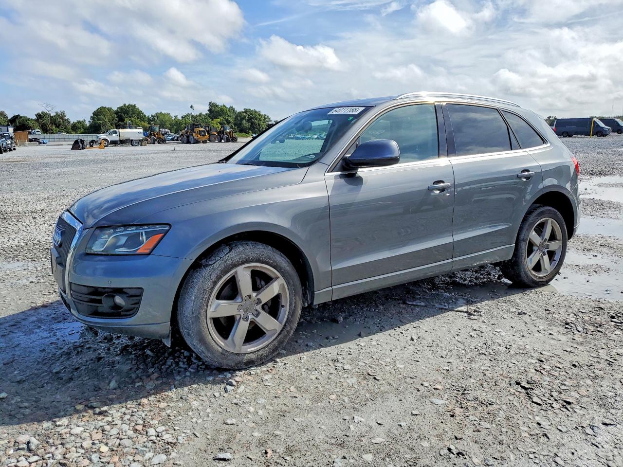 2012 Audi Q5 Premium Plus, VIN WA1LFAFP2CA121448 — Перед