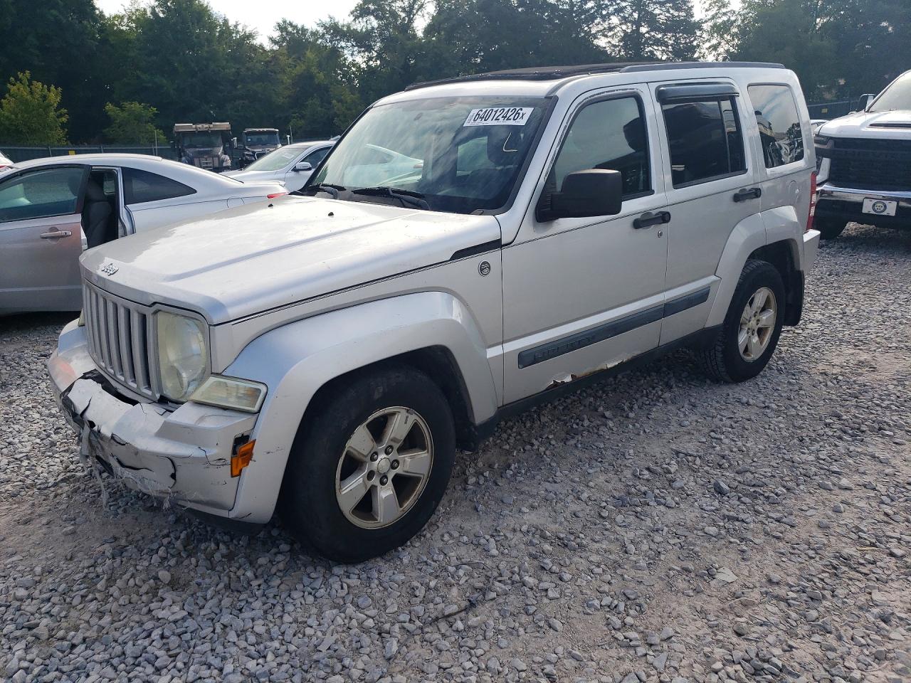 2009 Jeep Liberty Rocky Mountain, VIN 1J8GN28K09W505718 — Перед