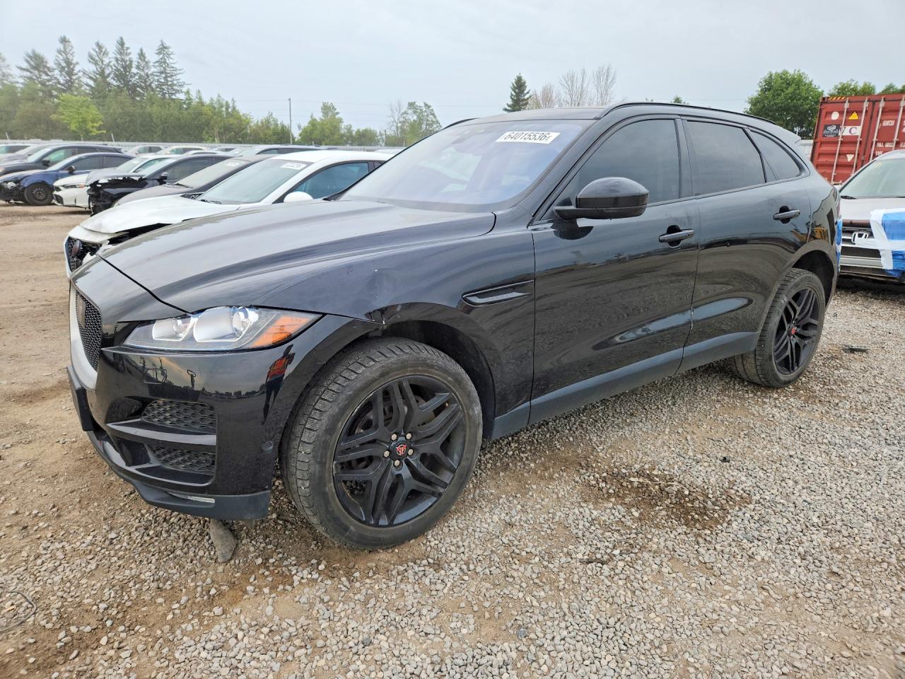 2017 Jaguar F-Pace 35t R-Sport, VIN SADCL2BV2HA897471 — Бок