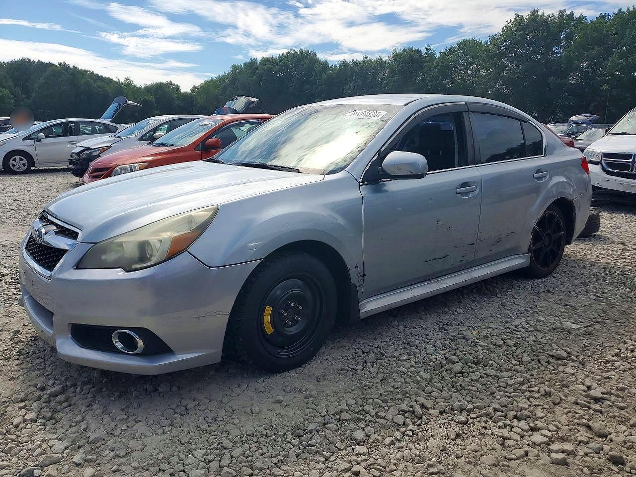 2013 Subaru Legacy Premium, VIN 4S3BMBB64D3048292 — Бок