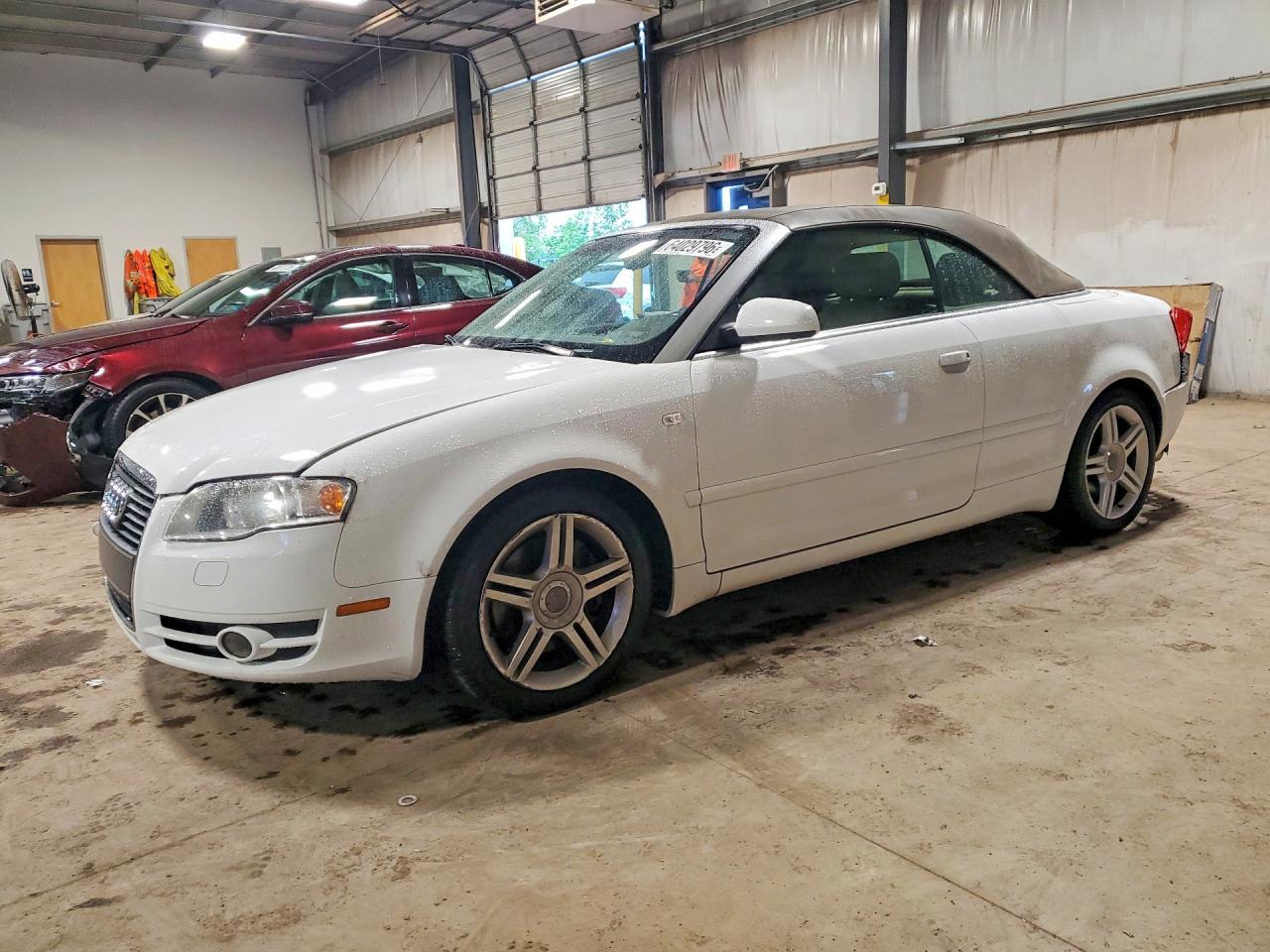 2007 Audi A4 2.0T, VIN WAUDF48H07K032587 — Перед