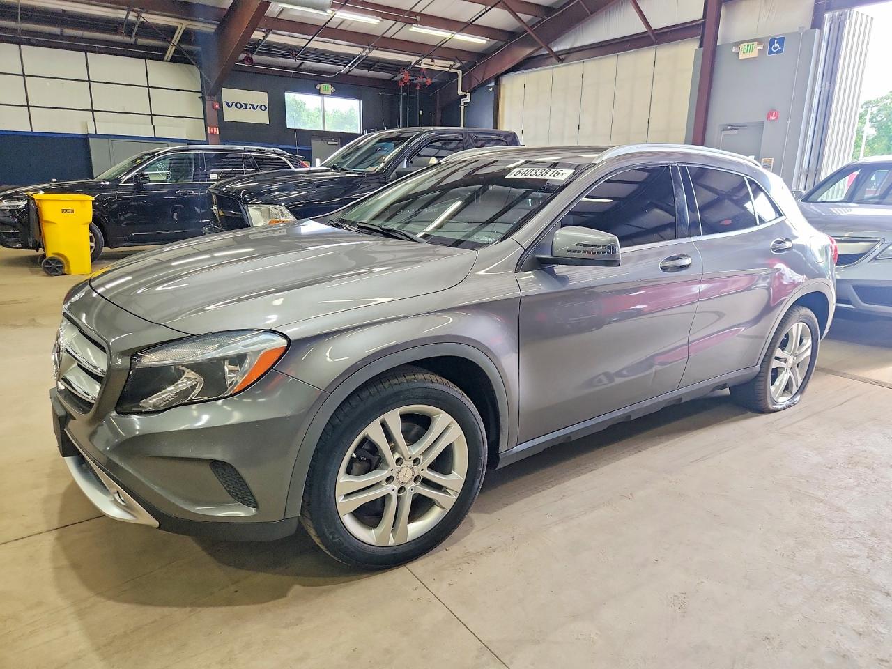 2015 Mercedes-Benz GLA 250, VIN WDCTG4GB2FJ134836 — Minor dents and scratches