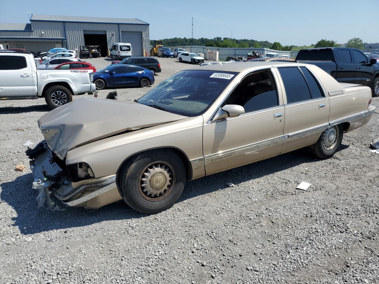 1995 Buick Roadmaster Limited Collectors Edition, VIN 1G4BT52P3SR428159 — Front end