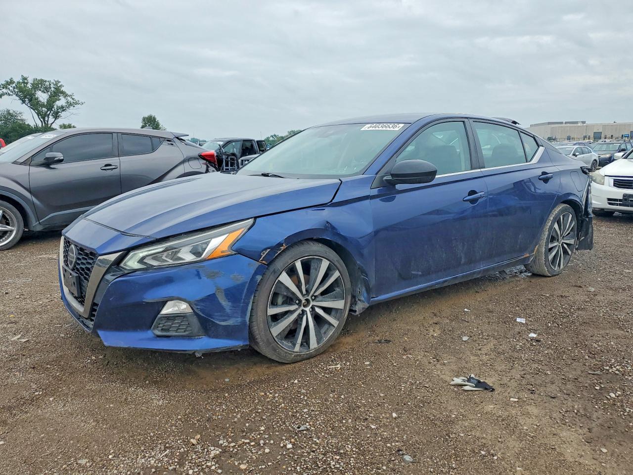 2021 Nissan Altima SR, VIN 1N4BL4CV9MN329440 — Front end