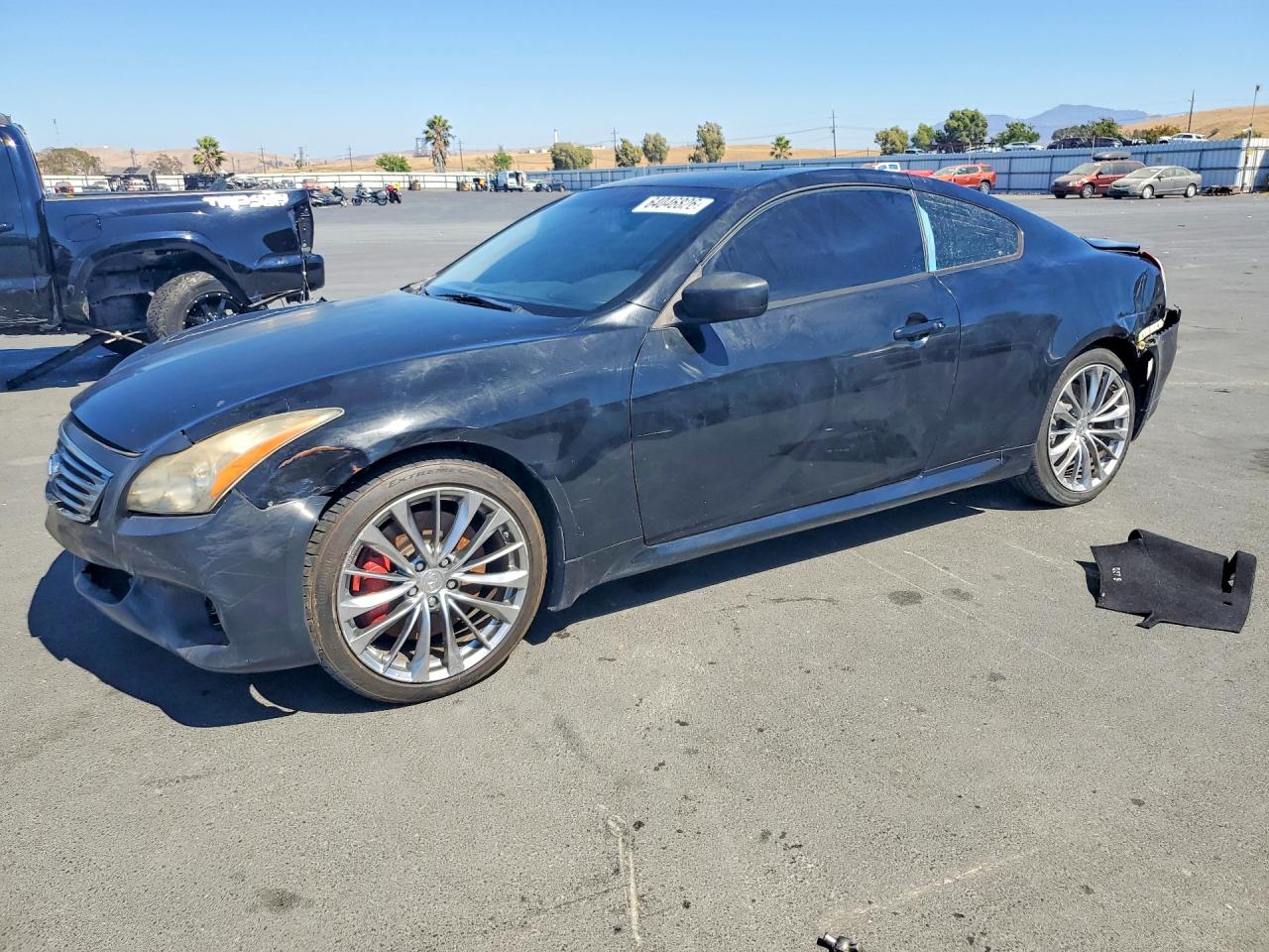 2008 Infiniti G37 Journey, VIN JNKCV64E48M125898 — Vandalism