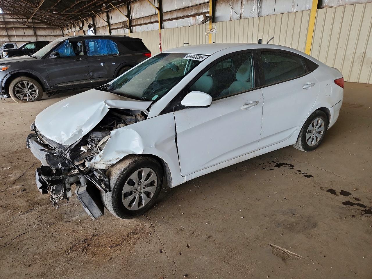 2016 Hyundai Accent SE, VIN KMHCT4AE9GU123266 — Front end
