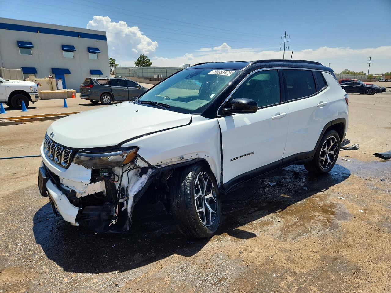 2025 Jeep Compass Limited, VIN 3C4NJDCN2ST605502 — Front end