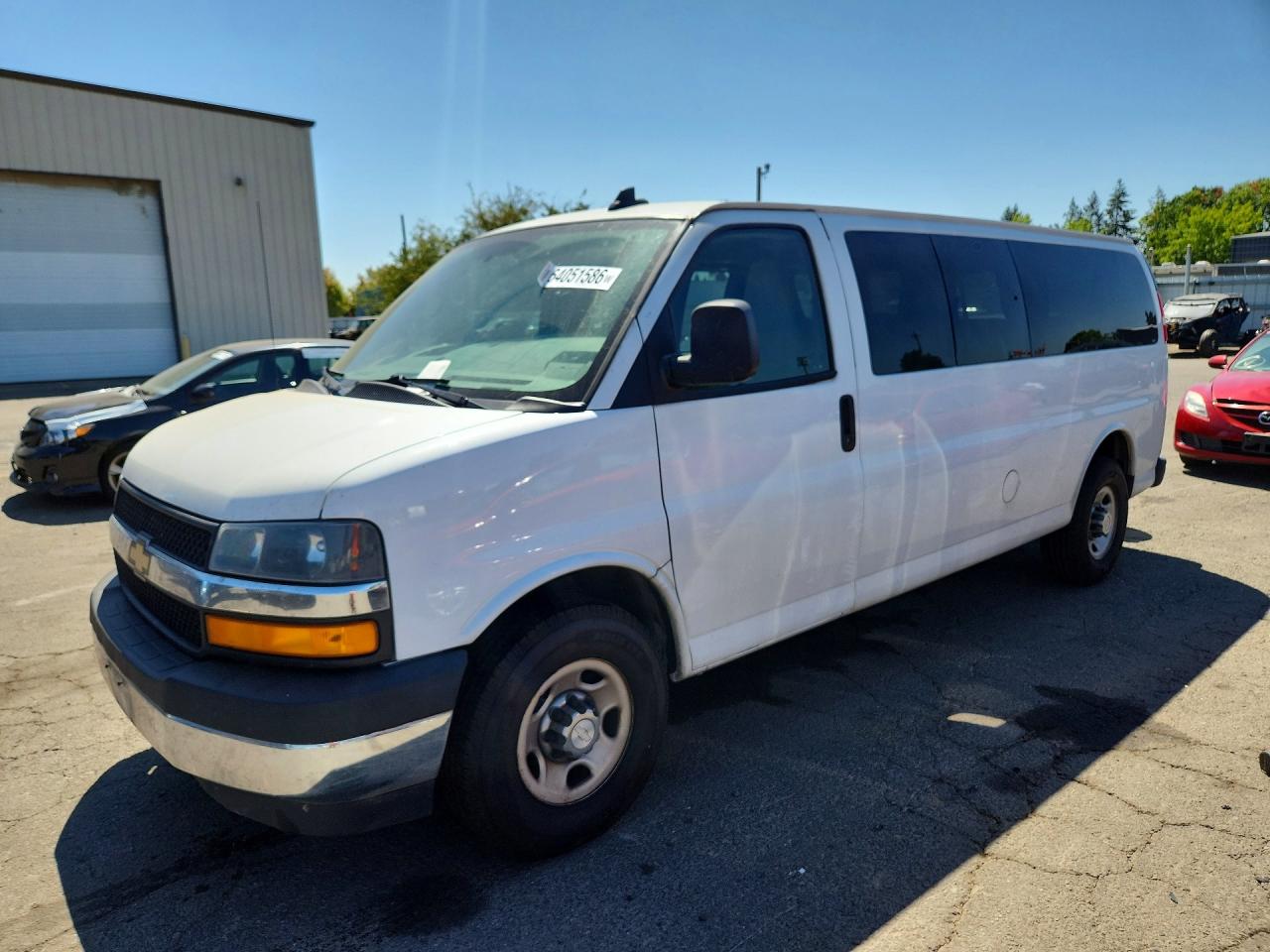 2018 Chevrolet Express Passenger LT, VIN 1GAZGPFPXJ1268431 — Mechanical