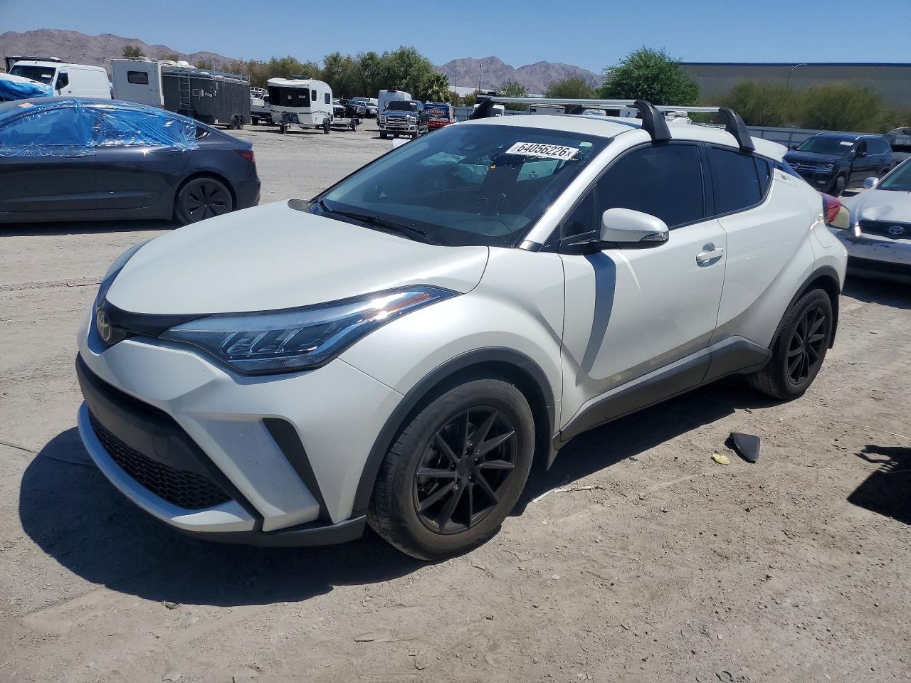 2021 Toyota C-HR LE, VIN NMTKHMBX9MR135806 — Minor dents and scratches