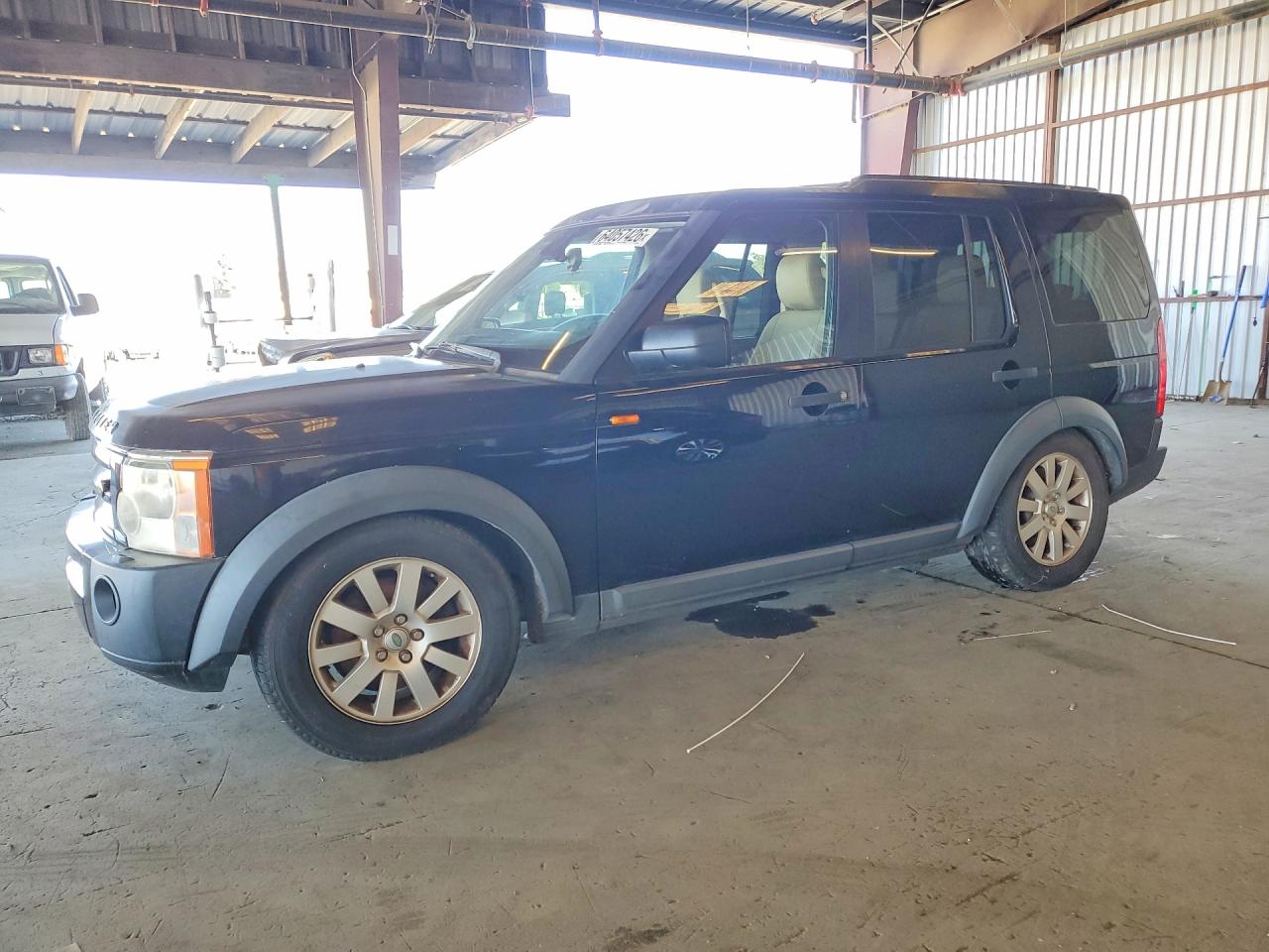 2006 Land Rover LR3 SE, VIN SALAE25426A397719 — Minor dents and scratches