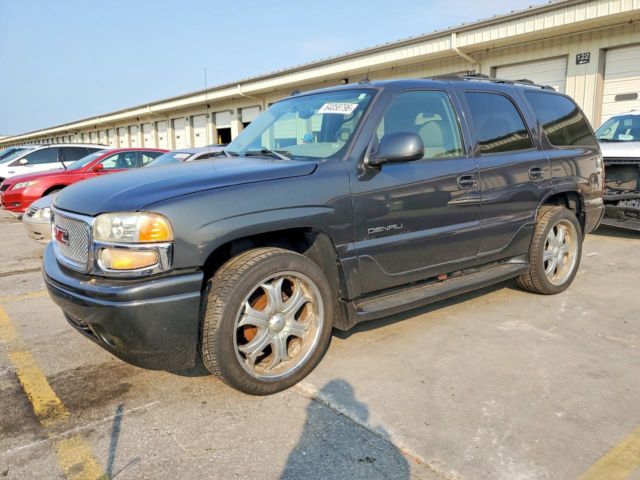 2004 GMC Yukon Denali, VIN 1GKEK63U44J278633 — Обычный износ