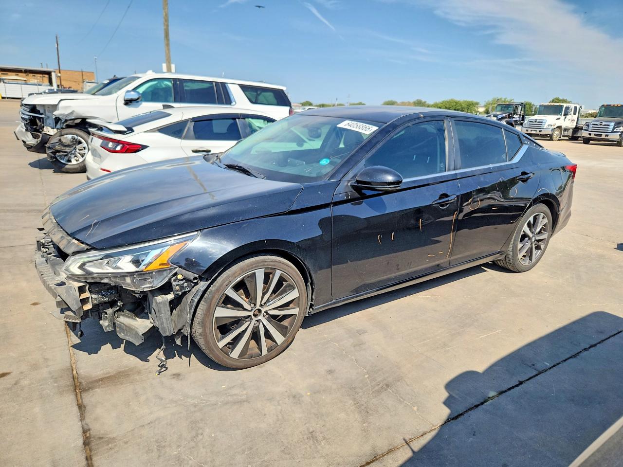 2019 Nissan Altima SR, VIN 1N4BL4CV9KC253100 — Front end