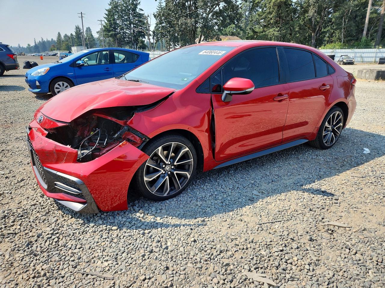 2020 Toyota Corolla XSE, VIN JTDT4RCE2LJ021850 — Перед