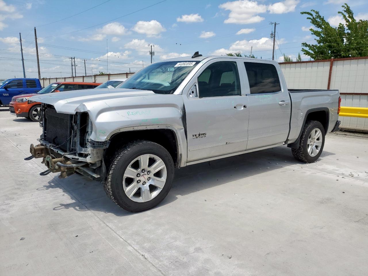 2017 GMC Sierra 1500 SLE, VIN 3GTP1MECXHG480108 — Front end
