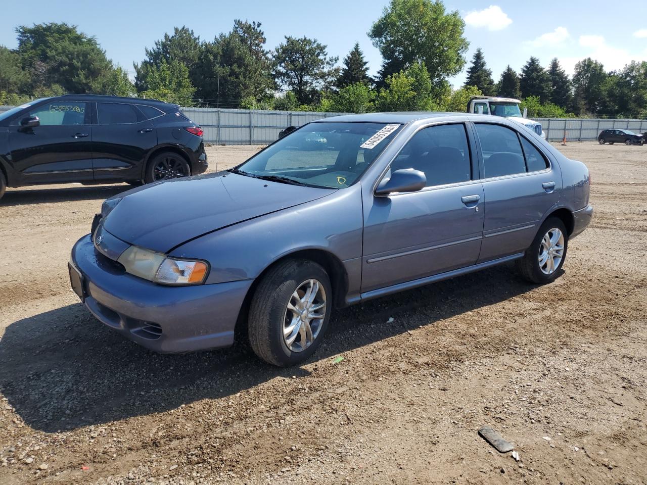 1999 Nissan Sentra XE, VIN 1N4AB41D7XC725939 — Перед