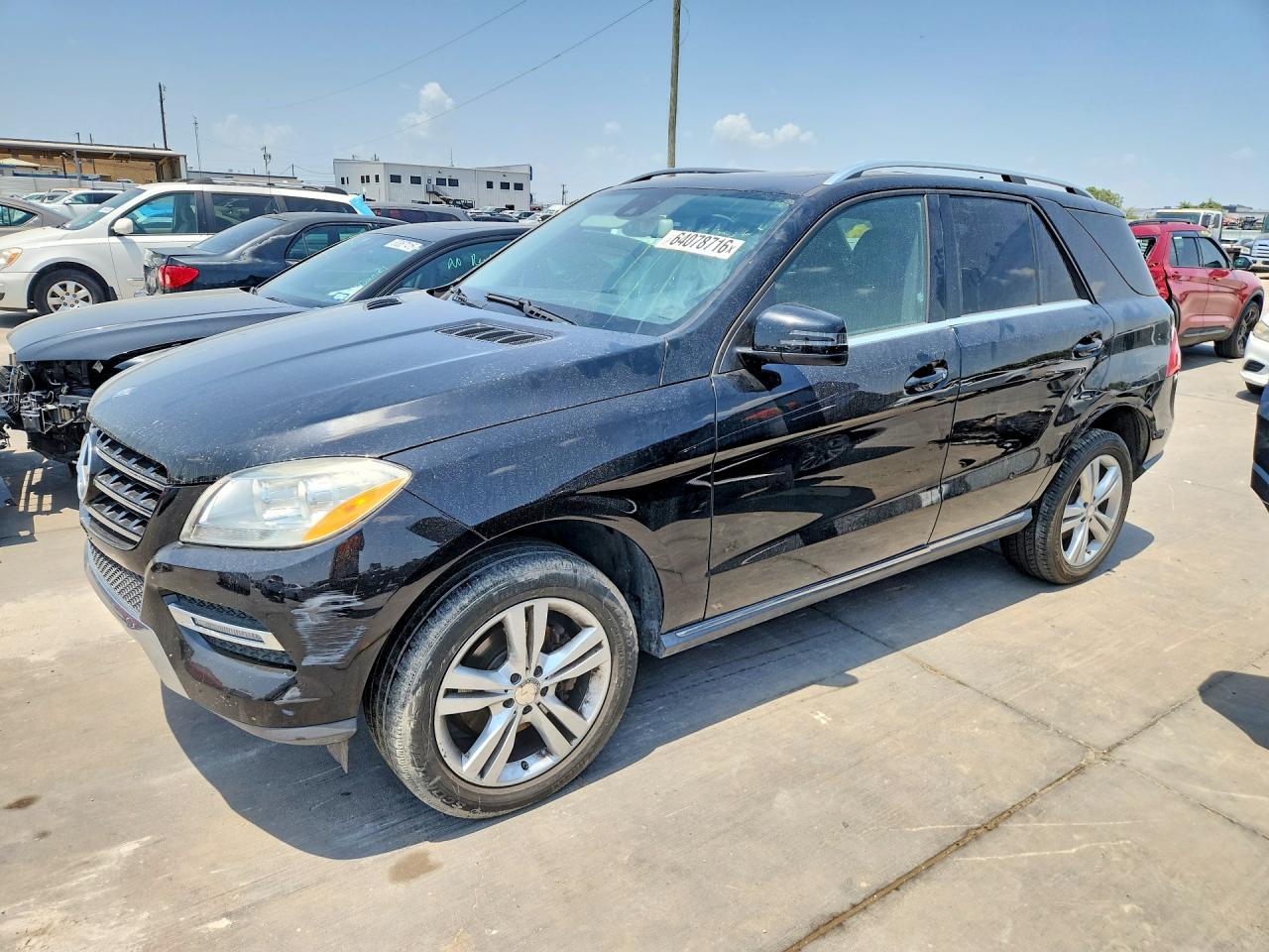 2015 Mercedes-Benz M 350, VIN 4JGDA5JB7FA584925 — Normal wear