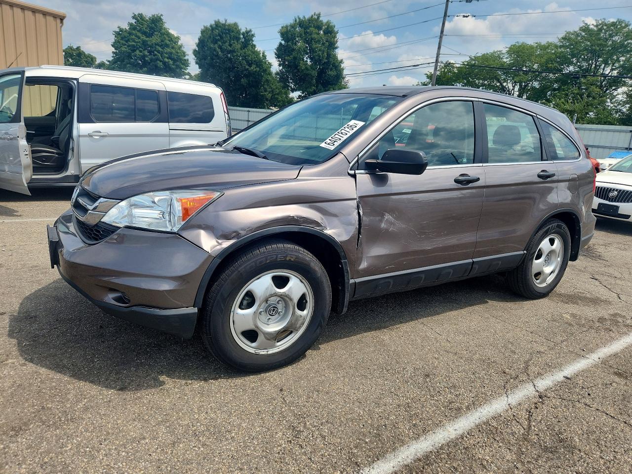 2010 Honda CR-V LX, VIN 5J6RE4H39AL098535 — Front end