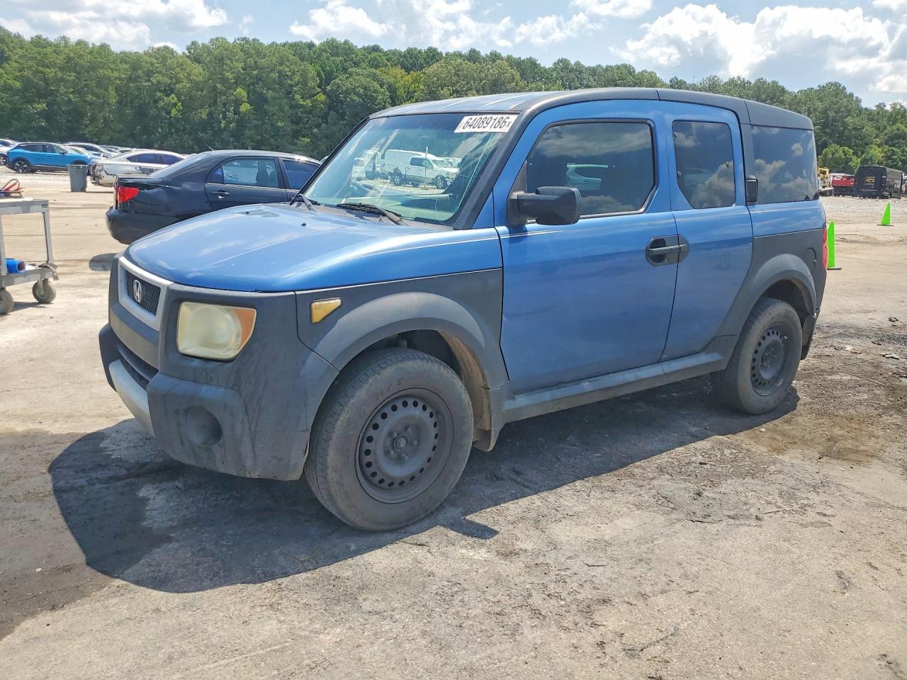 2006 Honda Element LX, VIN 5J6YH18366L008802 — Front end