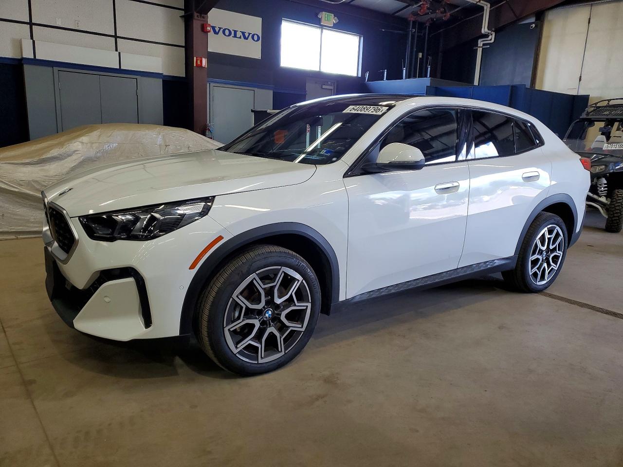 2026 BMW X2 xDrive28i, VIN WBX63GM04T5402683 — Мелкие вмятины и царапины