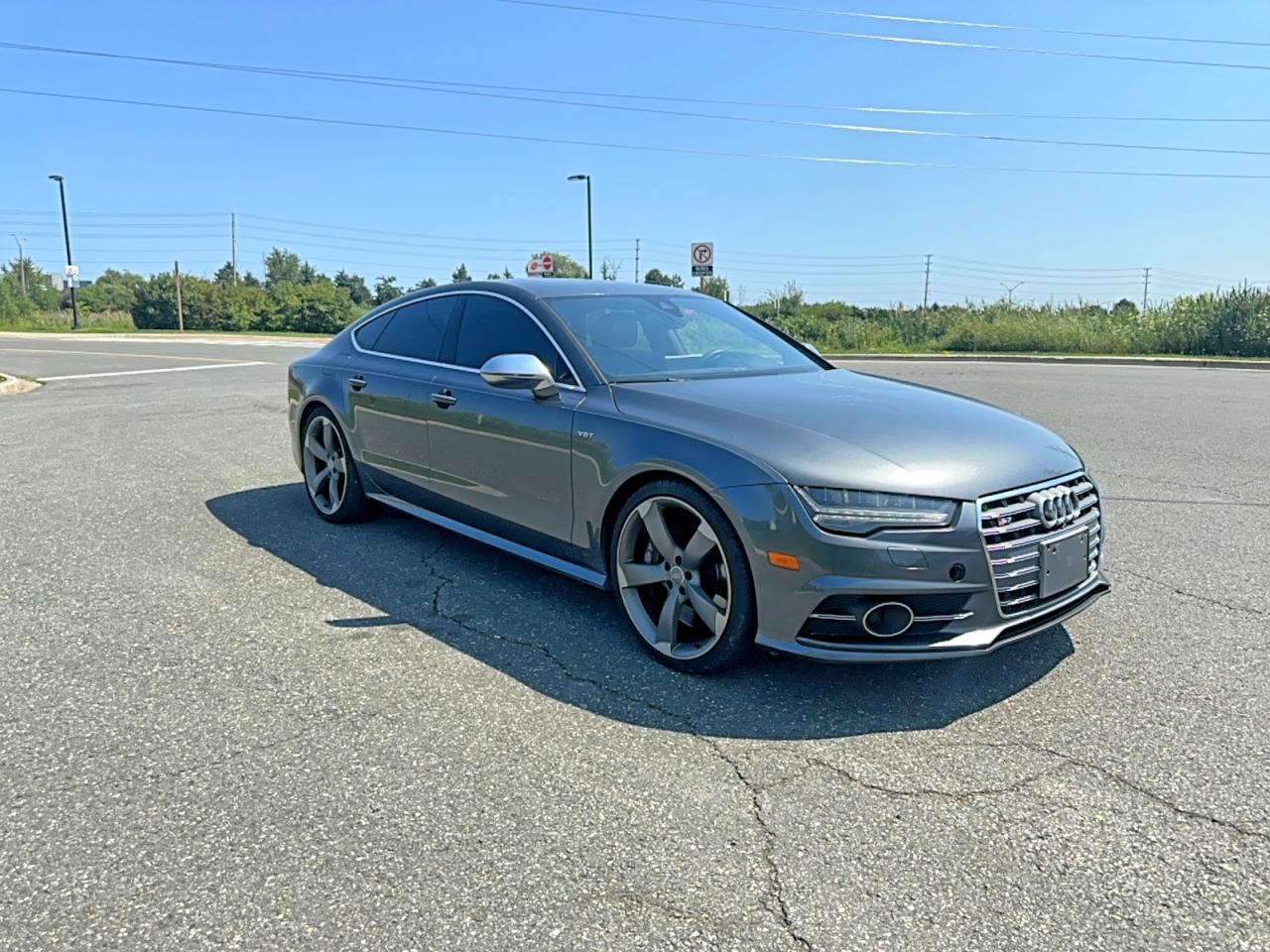 2016 Audi S7, VIN WAUW2AFC3GN010429 — Minor dents and scratches