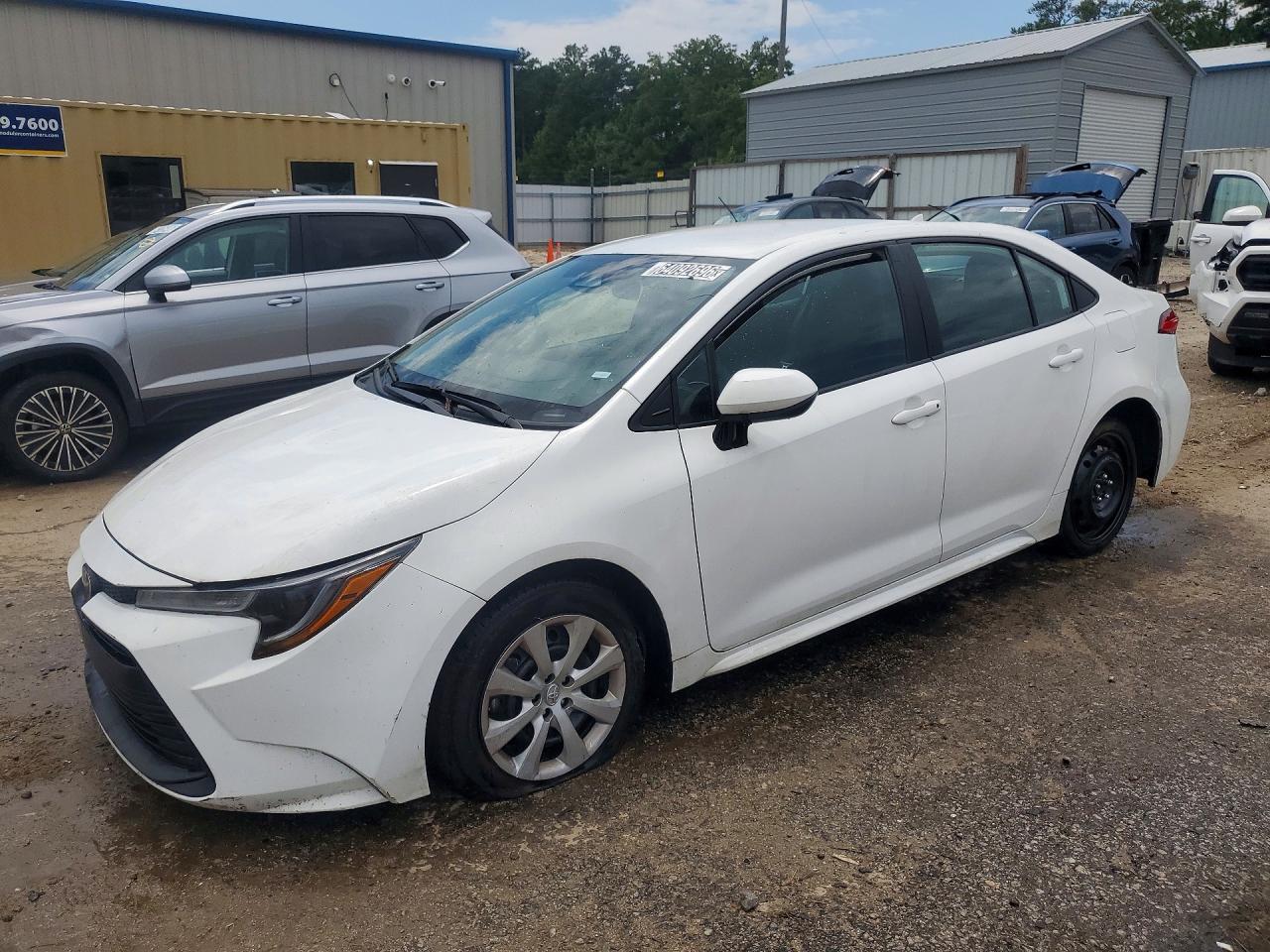 2025 Toyota Corolla LE, VIN 5YFB4MDE0SP258232 — Water / flood