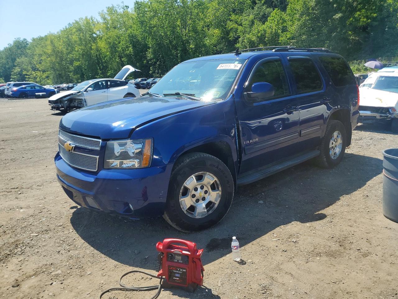 2012 Chevrolet Tahoe LT, VIN 1GNSKBE07CR301945 — Front end