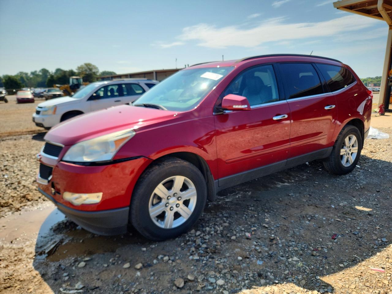 2012 Chevrolet Traverse 2LT, VIN 1GNKRJED6CJ189906 — Front end
