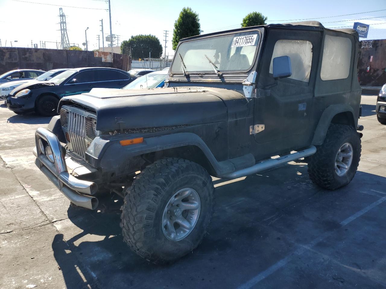 1992 Jeep Wrangler, VIN 2J4FY29S5NJ505850 — Minor dents and scratches