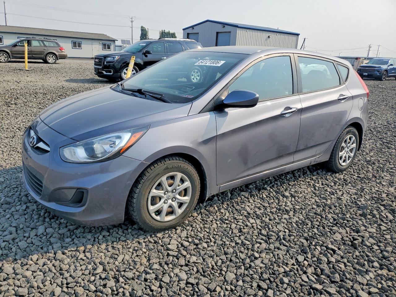 2014 Hyundai Accent GS, VIN KMHCT5AE8EU180853 — Side