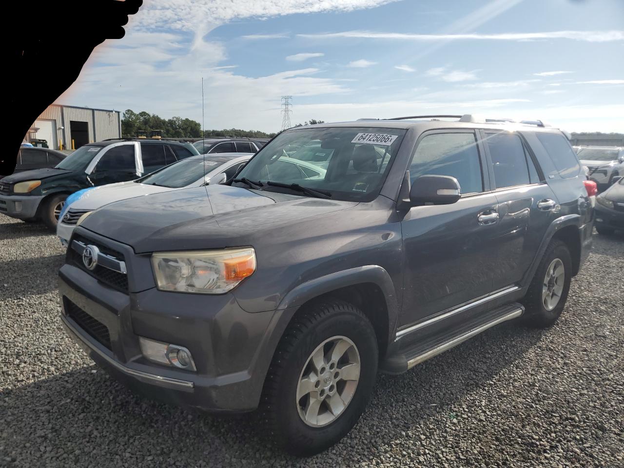2010 Toyota 4Runner Limited, VIN JTEBU5JRXA5031571 — Side