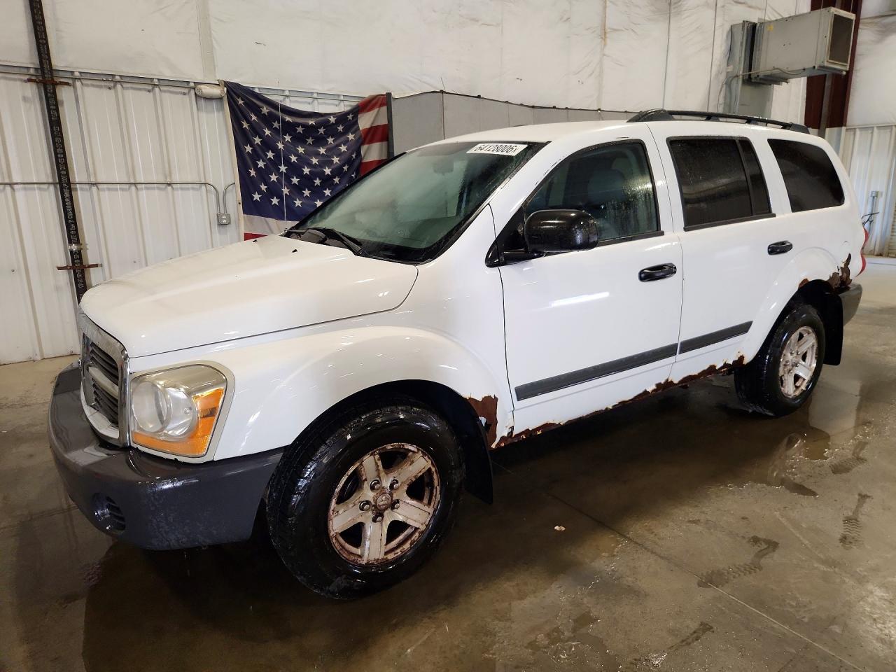 2006 Dodge Durango SXT, VIN 1D4HB38N96F106888 — Minor dents and scratches