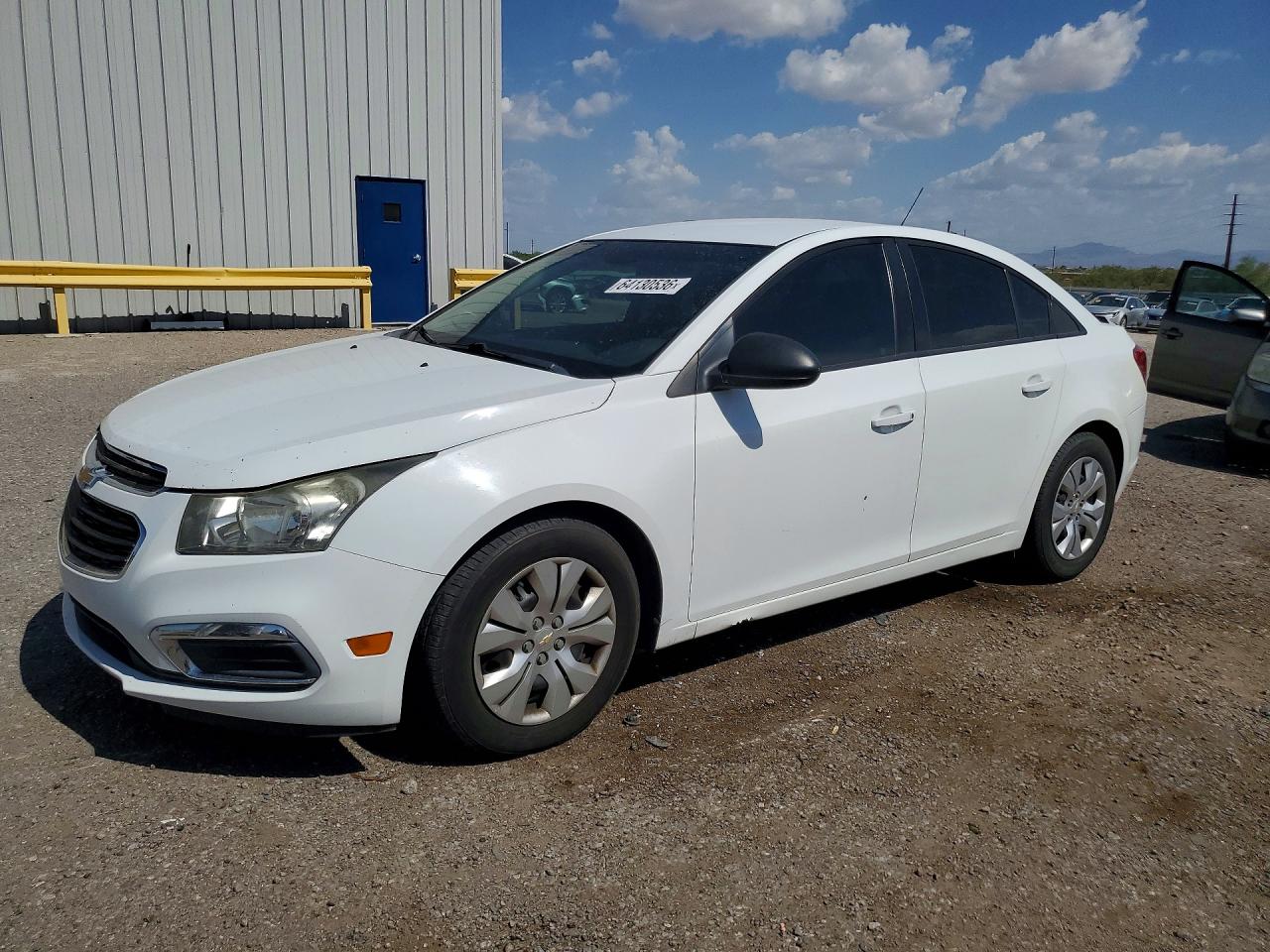 2015 Chevrolet Cruze LS, VIN 1G1PA5SG8F7261615 — Мелкие вмятины и царапины