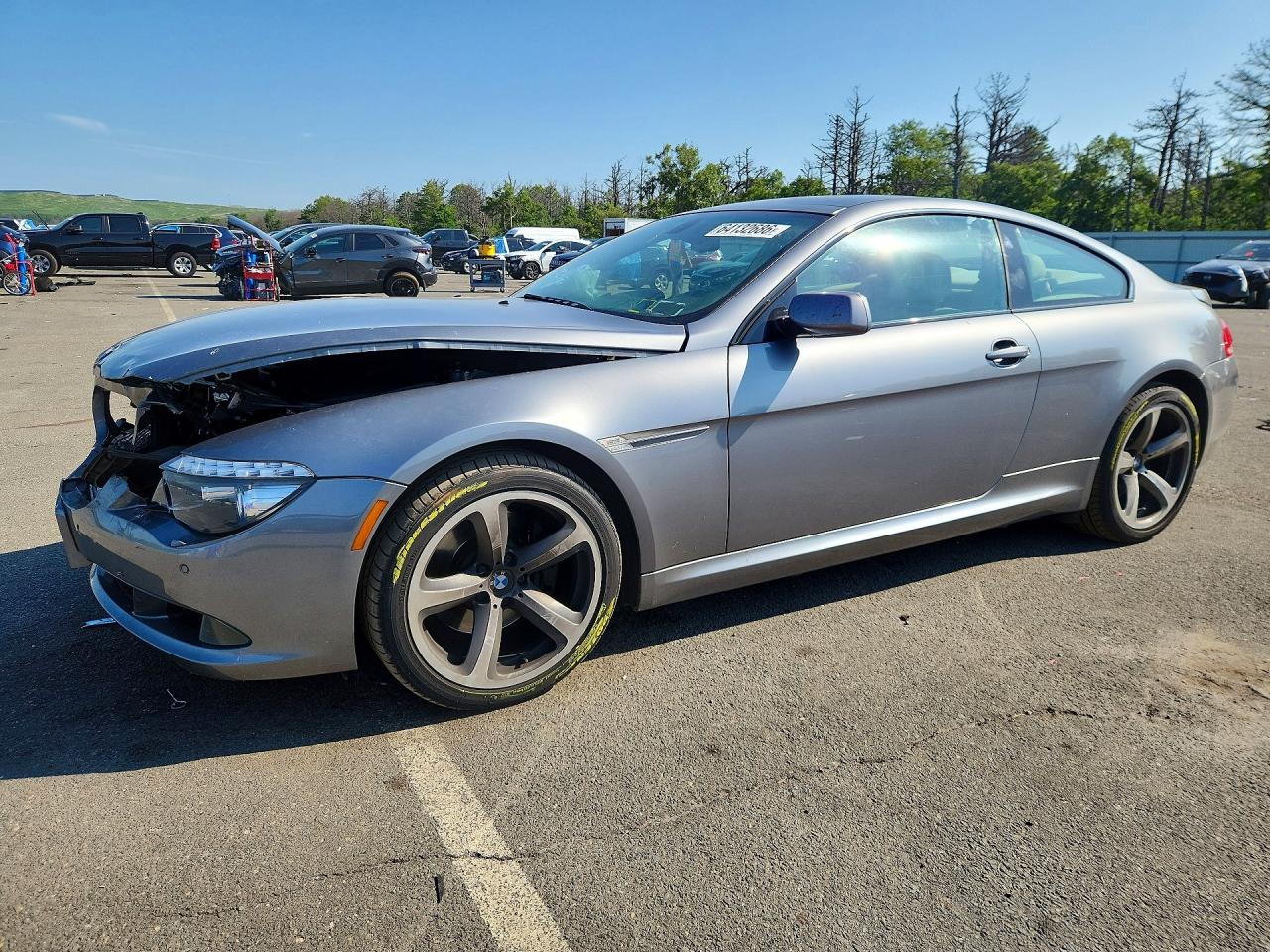 2008 BMW 6 Series 650i, VIN WBAEA53518CV90028 — Front end