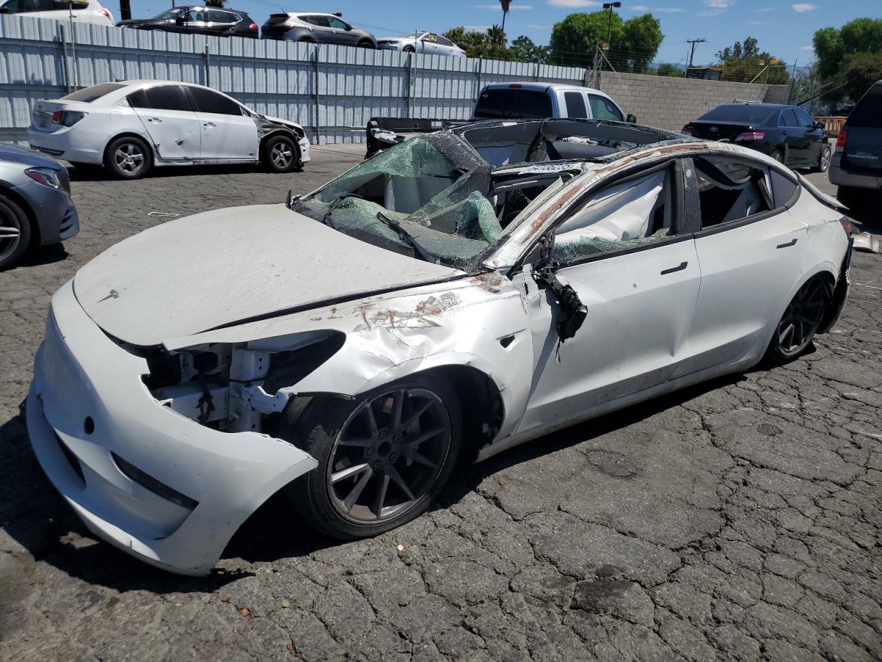 2023 Tesla Model 3, VIN 5YJ3E1EA0PF491347 — Опрокидывание