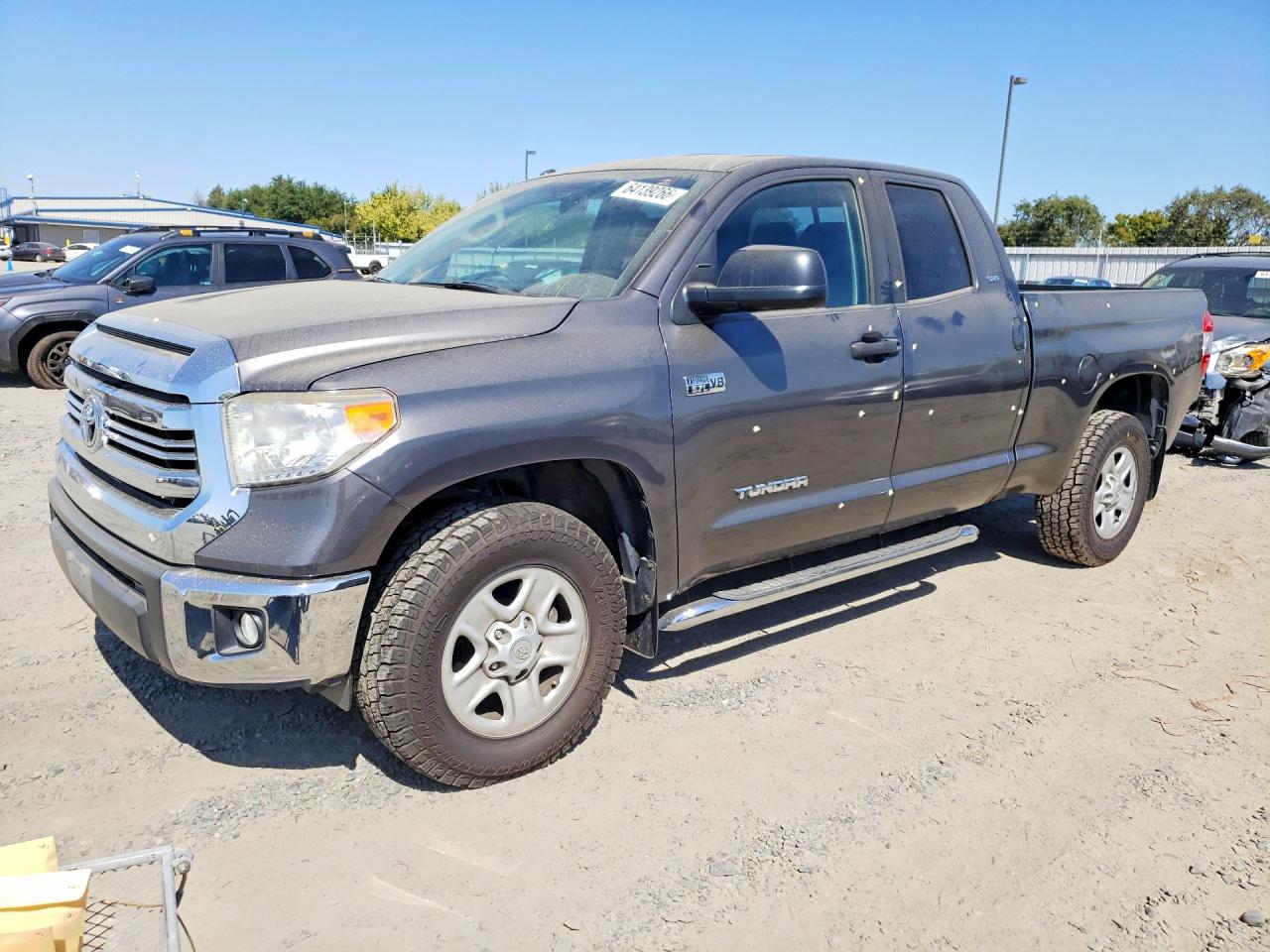 2017 Toyota Tundra SR5, VIN 5TFRY5F16HX228732 — Rear end
