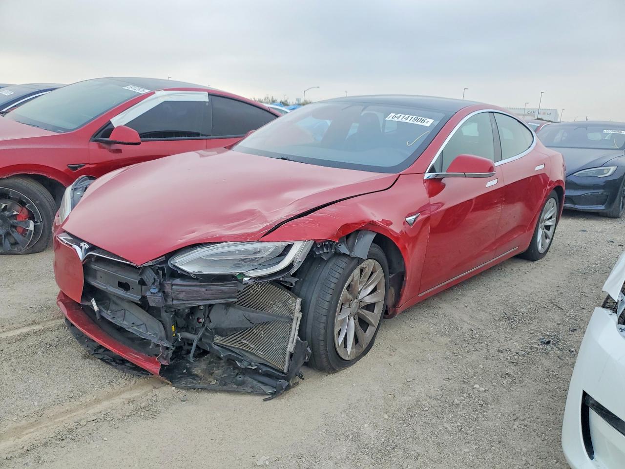 2018 Tesla Model S 75D, VIN 5YJSA1E22JF281176 — Front end