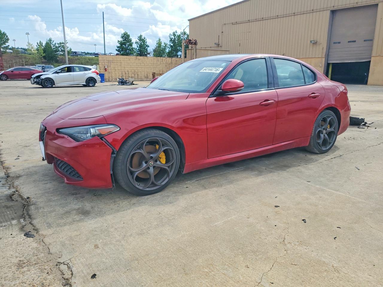 2017 Alfa Romeo Giulia Ti, VIN ZARFAECN1H7561781 — Front end