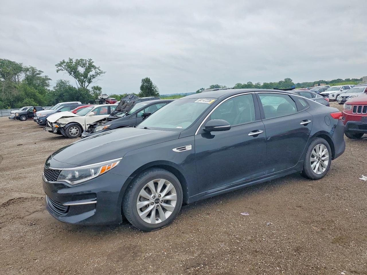 2017 Kia Optima EX, VIN 5XXGU4L38HG137598 — Mechanical