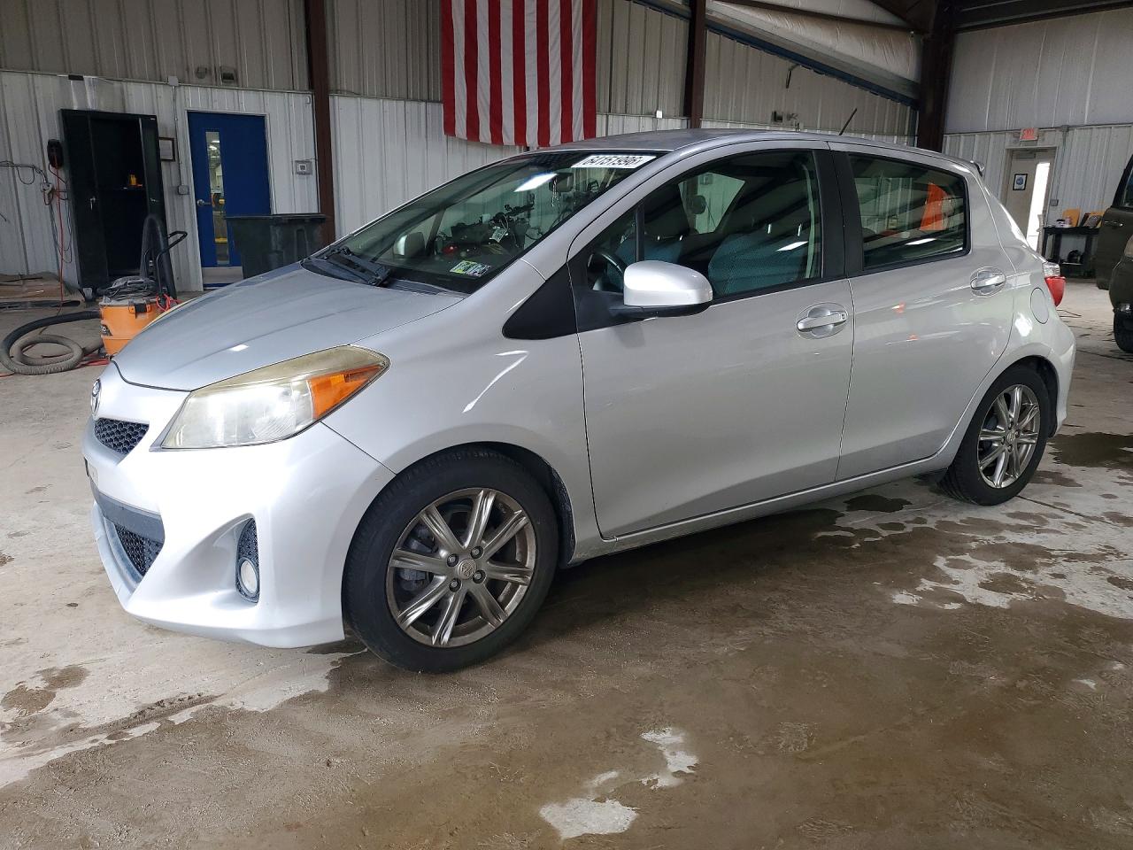 2012 Toyota Yaris LE, VIN JTDKTUD30CD505979 — Normal wear