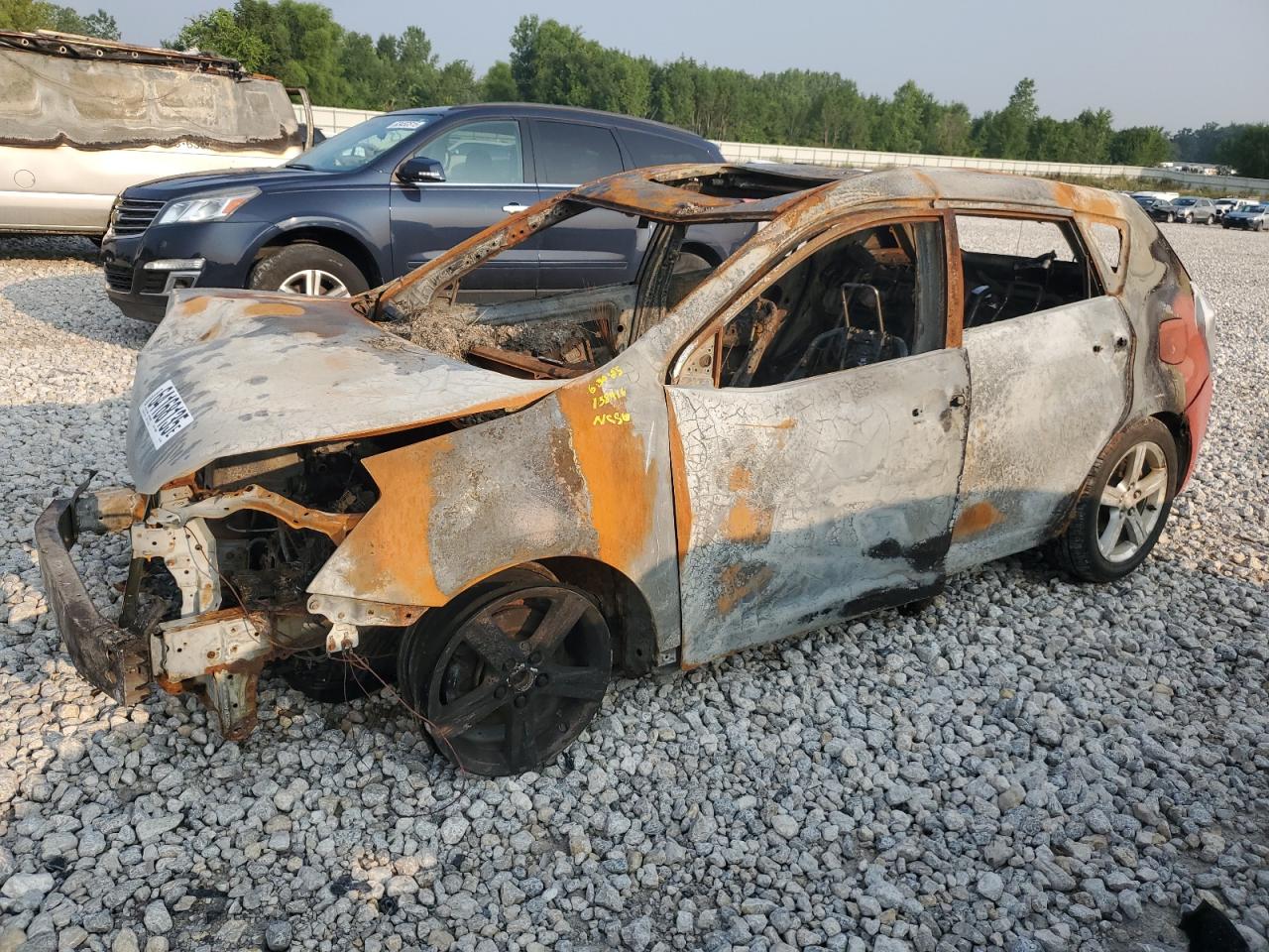 2010 Pontiac Vibe 1SB, VIN 5Y2SP6E04AZ406974 — Burn