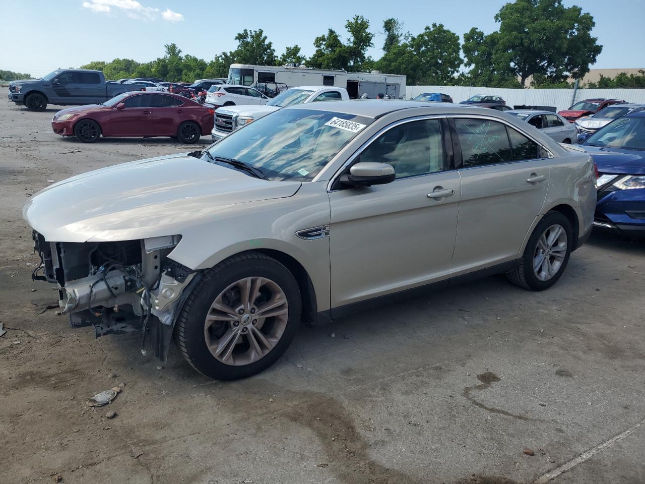 2018 Ford Taurus SEL, VIN 1FAHP2E82JG130840 — Side