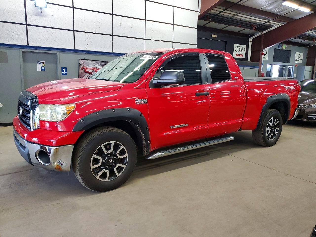 2008 Toyota Tundra, VIN 5TBBV54148S495699 — Зад