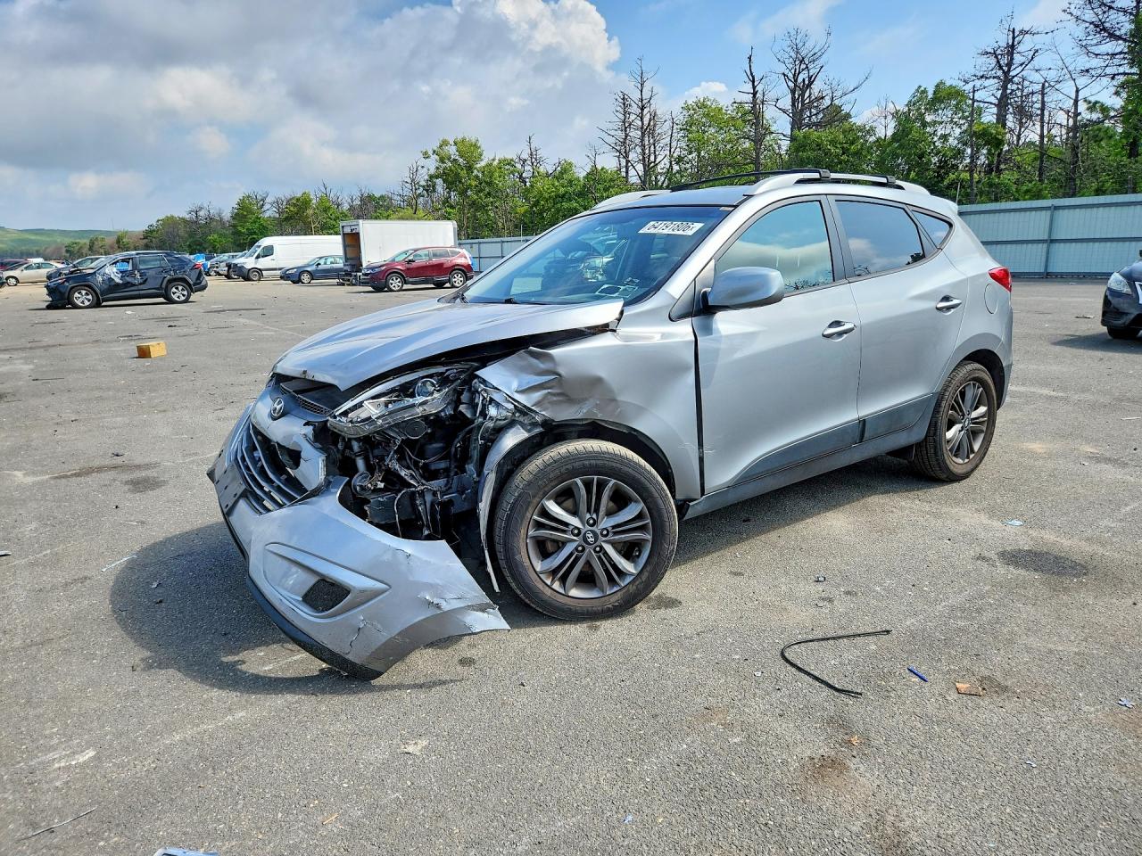 2015 Hyundai Tucson SE, VIN KM8JUCAG4FU075089 — Перед